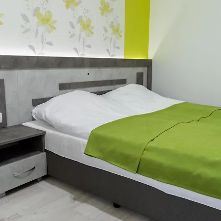 Lägenhetshotell за гости Valenda 3*