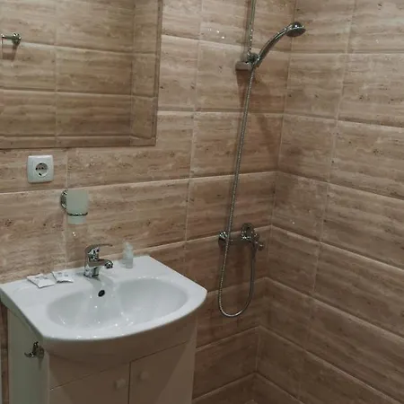 за гости Valenda